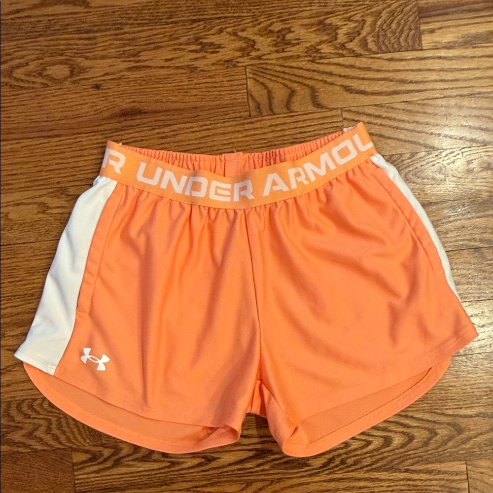 Under Armour Women's Tech 3” Play Up Shorts